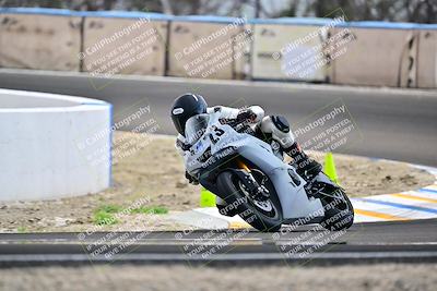 media/Apr-18-2025-TrackDaz (Fri) [[45f5874c44]]/B Group/Session 4 (Turn 6 - Outside)/